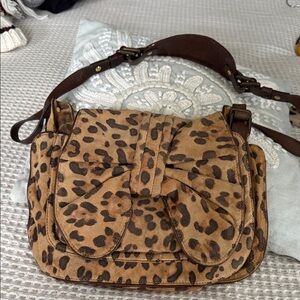 Leopard Print Bow Accent Women's Bag